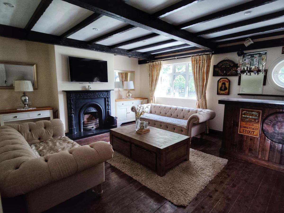 Rooms At Ballysax House The Curragh Exterior foto